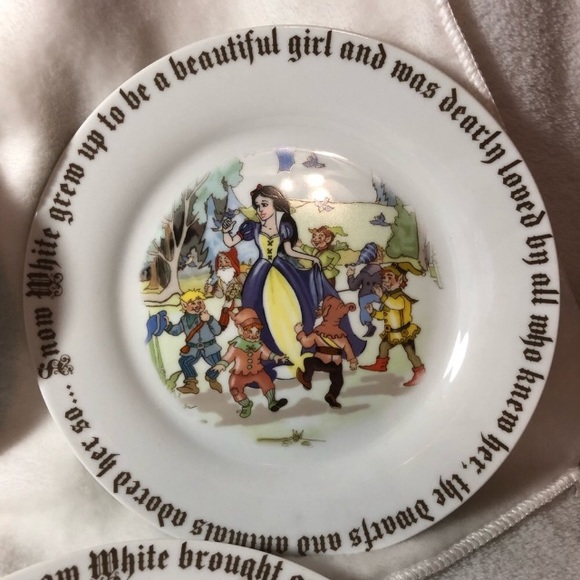 Disney Snow White 2012 Paul Cardew illustrated plates - set of 4 - Picture 3 of 7